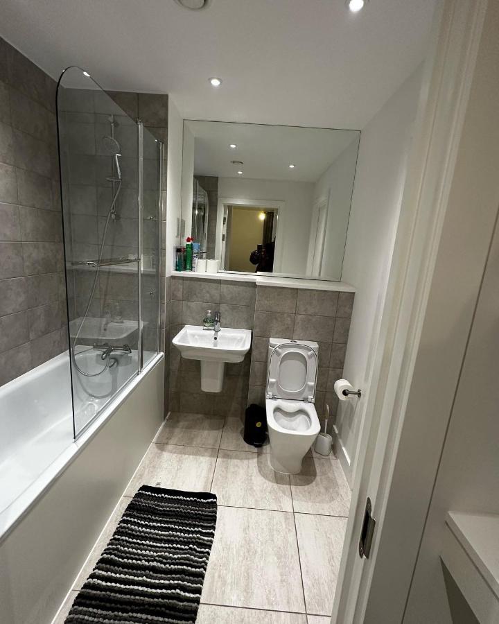 Luxury 2 Bedrooms Apartment 바킹 외부 사진